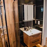 Jbhotels Hanza Tower Apartment