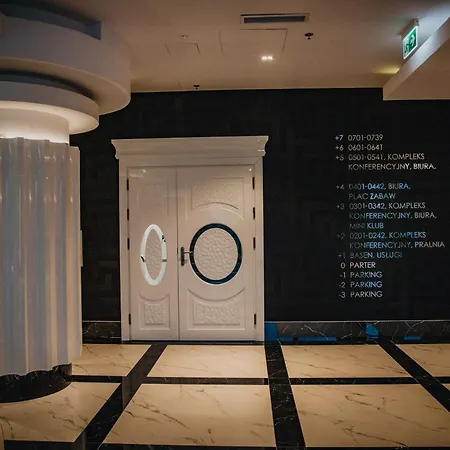 Jbhotels Hanza Tower